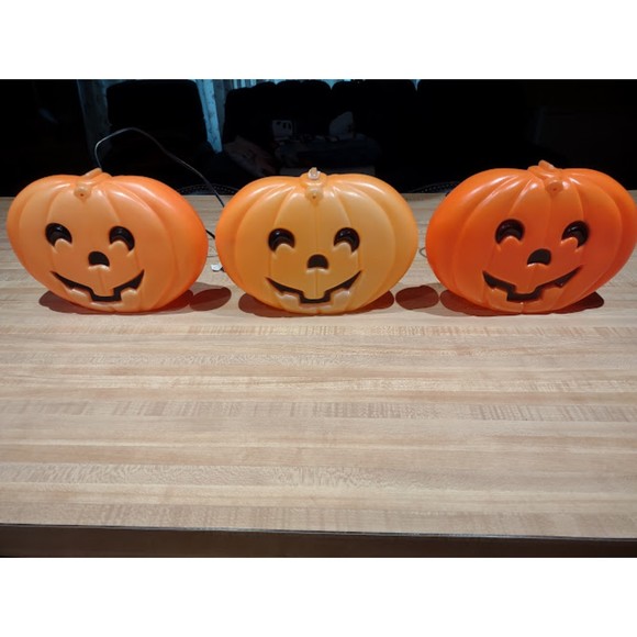 Vintage Lot of 3 Glow Lite Hanging Window Plug In Pumpkin Blow Molds In Boxes - Picture 4 of 13